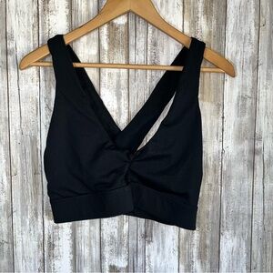 Fabletics Black Keyhole Cross Sports Bra